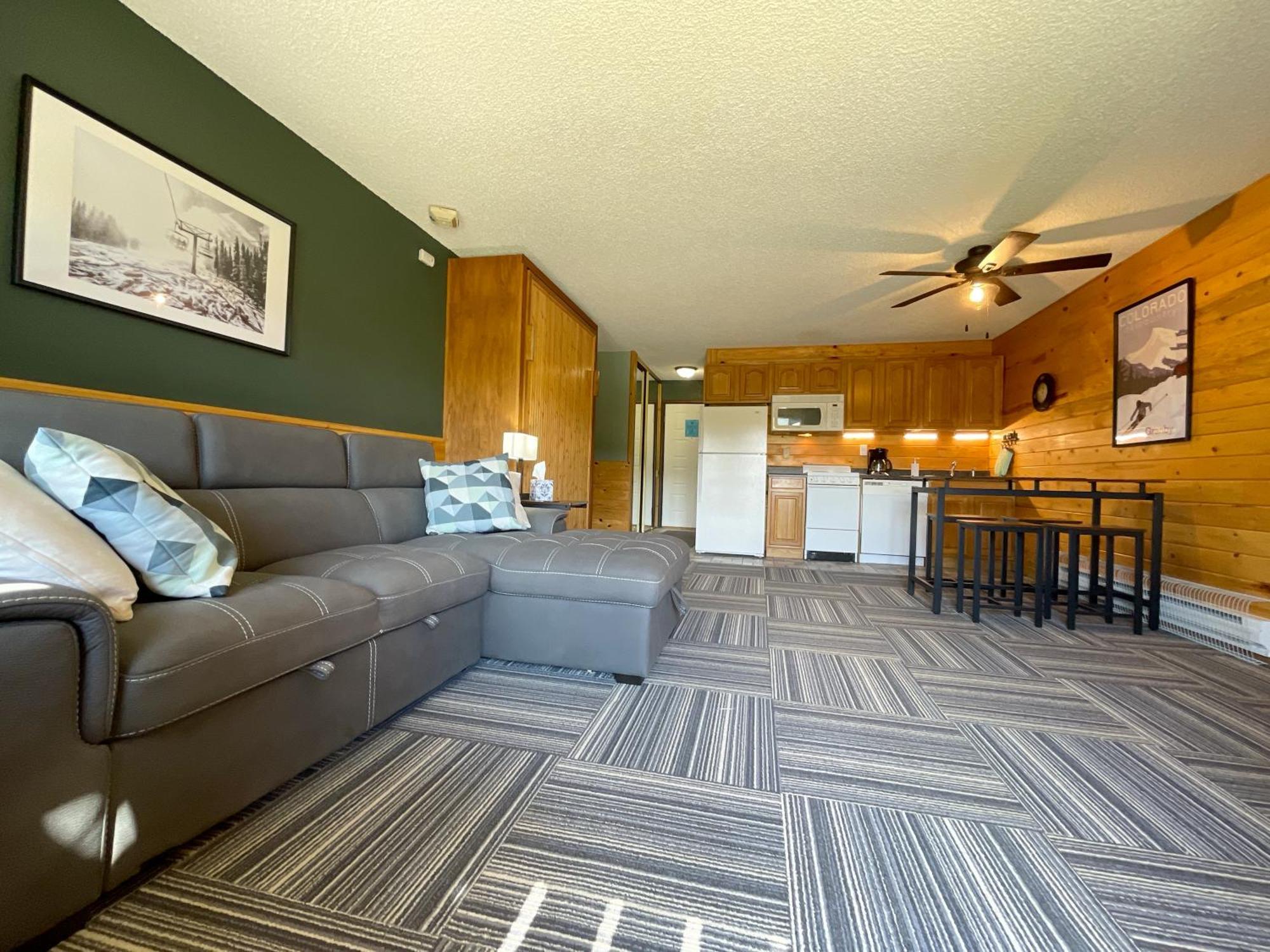 Relax, Adventure, Views, Amenities+Memories Leilighet Granby Eksteriør bilde